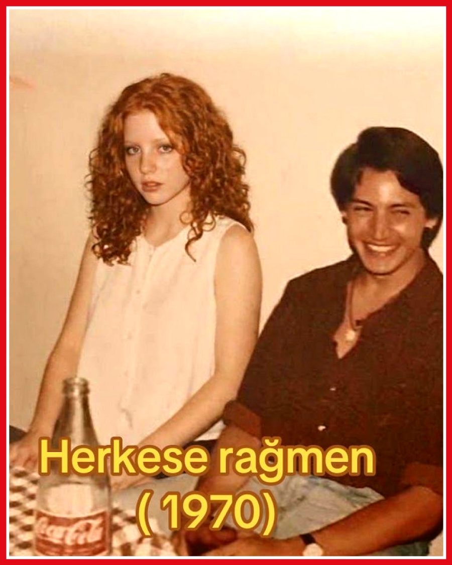 Çift, 1970 ve 2025 fotoğraflarıyla 55 yıllık evliliklerini