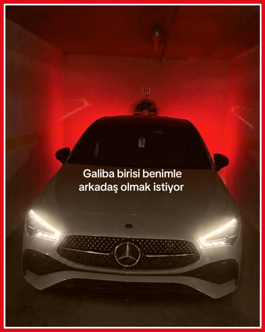 Adam, kendisine mesaj gönderen kadının mesajını sosyal medyada