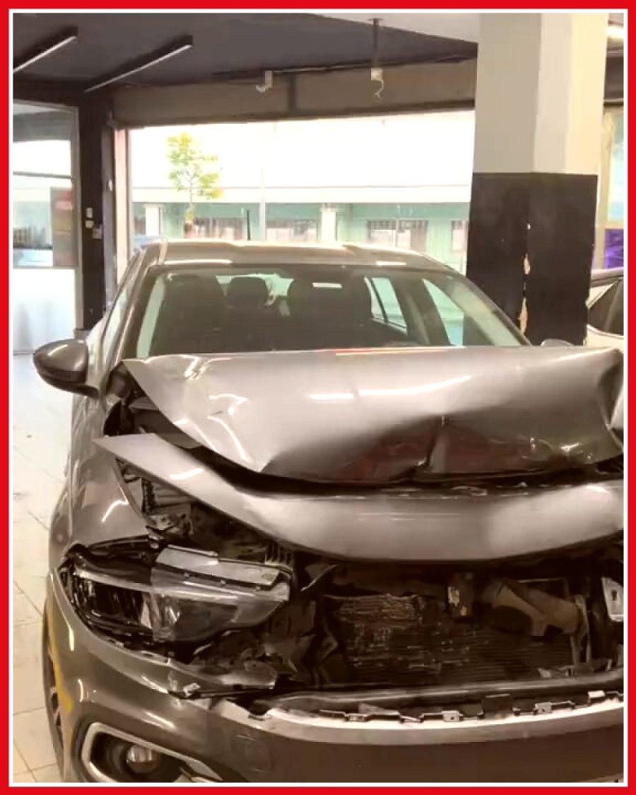 Fiat Egea'nın 120 km/s hızla kaza yapmasına rağmen