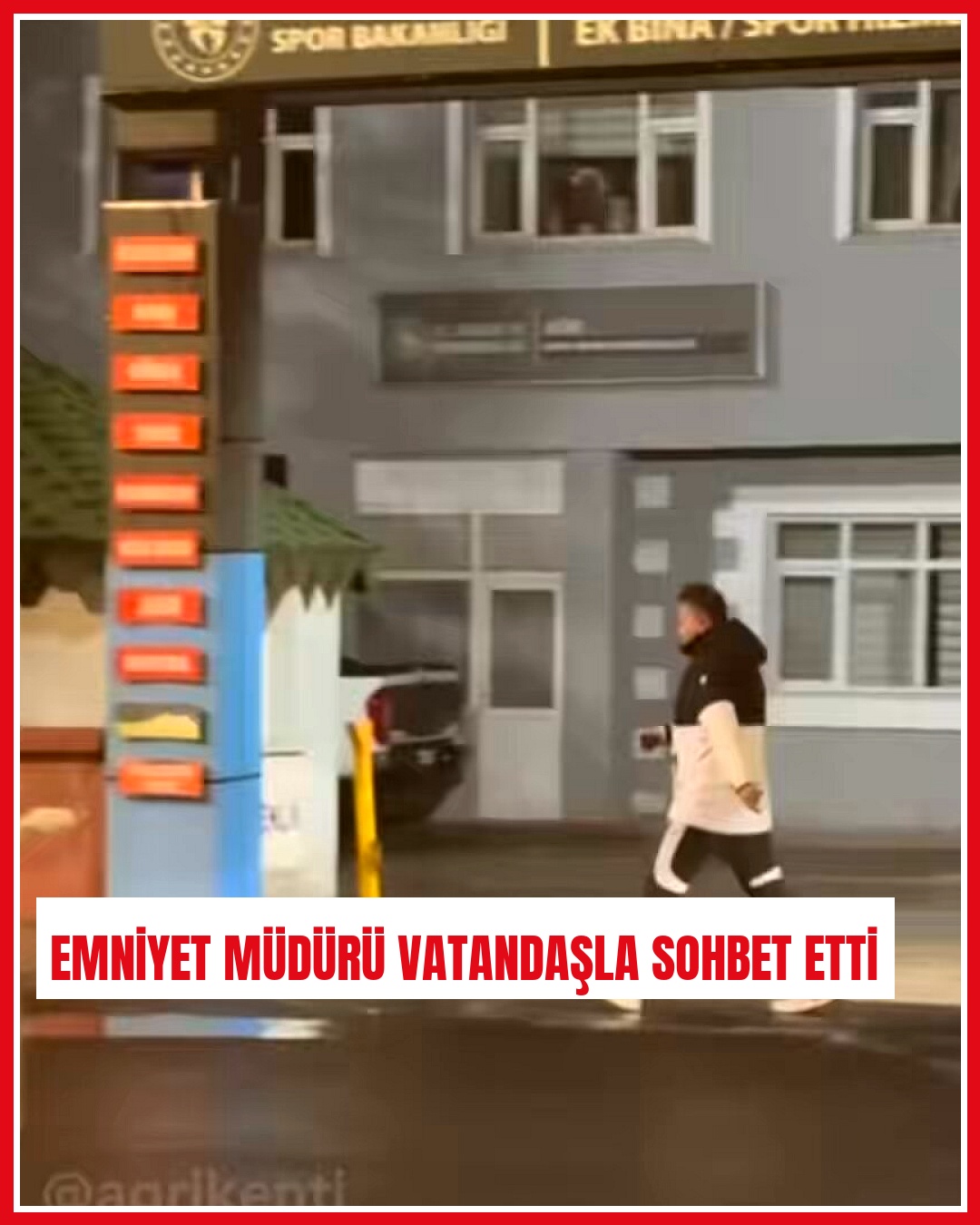 Ağrı Emniyet Müdürü Önder sivil yürüyüşte vatandaşlarla buluştu
